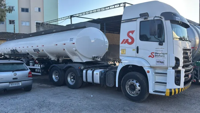 Carreta tanque aço carbono 35000 litros