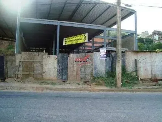 Galpao no Bairro Santa Teresa em Ponte Nova MG