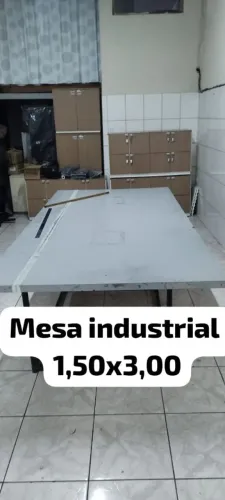 Mesa industrial 1,5 x 3,0 metros