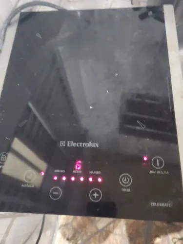 Cooktop inducao eletrolux icp30 110v uma boca 