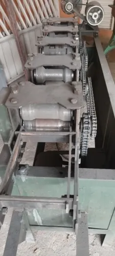 Máquina para Perfis Metálicos