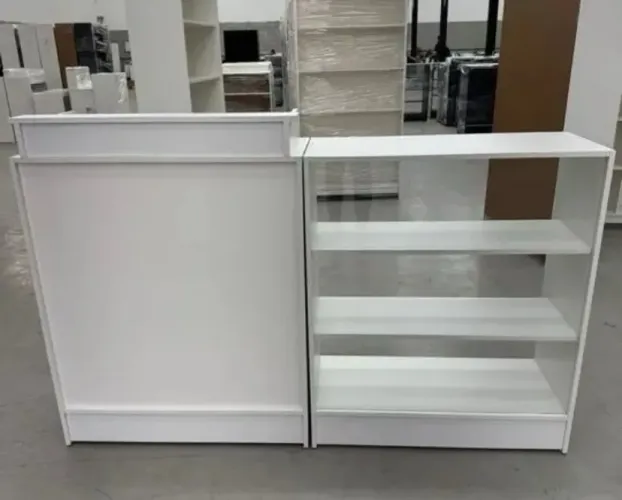 BALCAO CAIXA + BALCÃO VITRINE