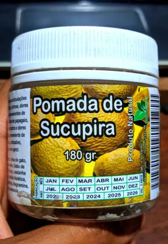 Relaxante Pomada de Sucupira para Massagens