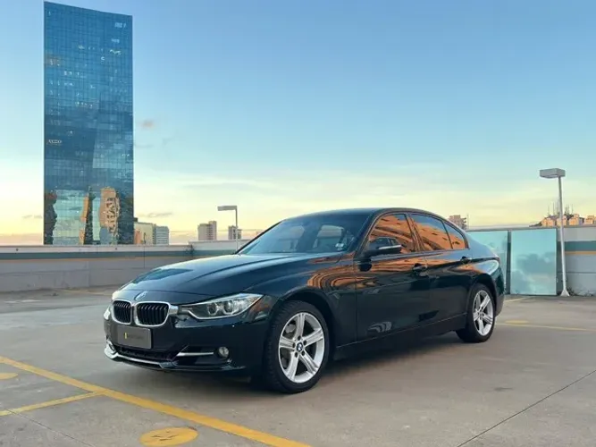 BMW 320I A Modern/sport TB 2.0/a.flex 16V 4P 2015