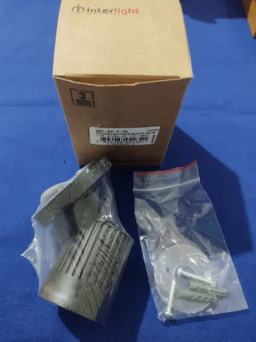 Mini Spot c/ canopla led 2700K