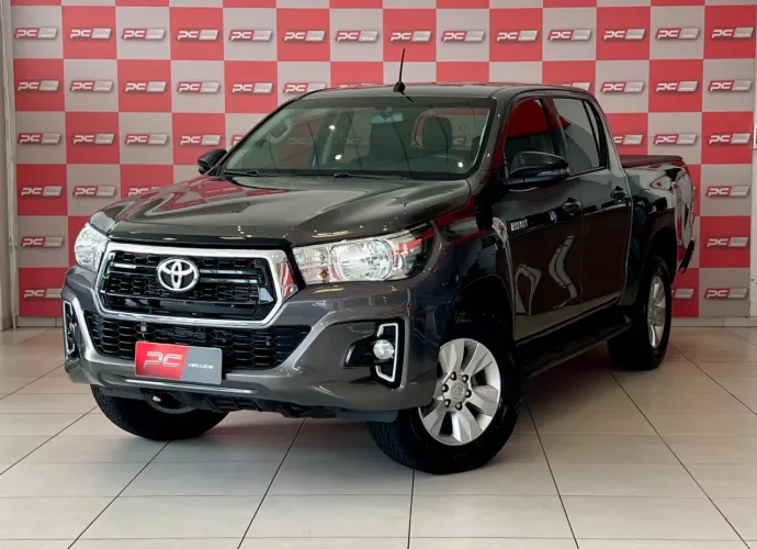 Toyota Hilux CD SR 4X4 2.8 TDI Diesel Aut. 2020