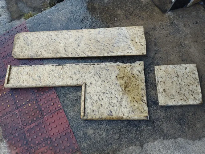 Bancada de Granito Bege 3 Peças