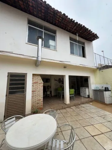 Casa, 384m², 4/4, 3 vgs na Caripunas na Cremação