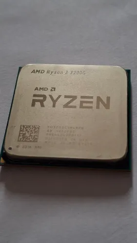 Ryzen 3 3200g + cooler