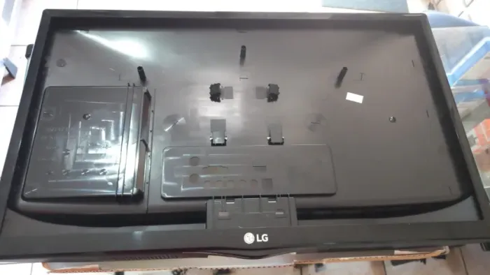 Carcaça Completa Tv LG 24mt47d - 1496