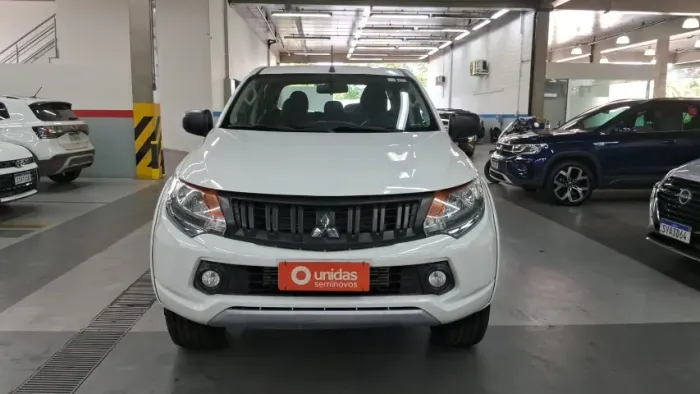 Mitsubishi L200 Triton Sport GL 2.4 Diesel 2024 IPVA 2026 GRÁTIS 