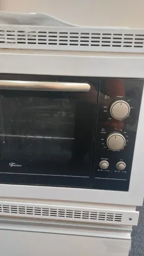 Forno Elétrico de Embutir Fischer Fit Line 48 litros