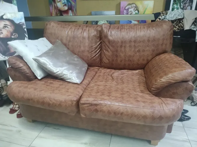 Sofá Courino Reformado Caramelo 