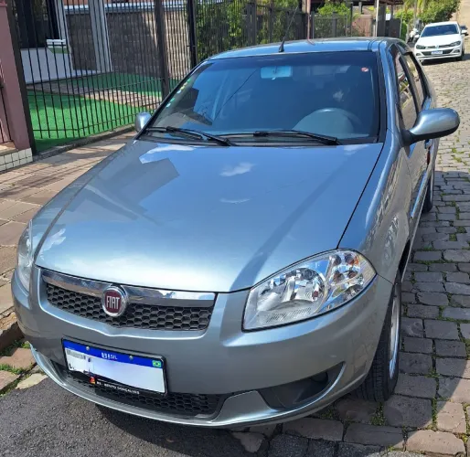 Fiat Siena EL Celeb. 1.0 MPI Fire Flex 8V 4P 2013