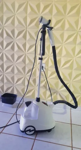 Passadeira a Vapor Cadence Lisser Pro 1,5 Litros