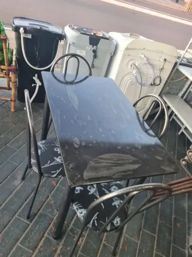 Mesa 1MX60cm com 4 cadeiras - entrega gratuita 