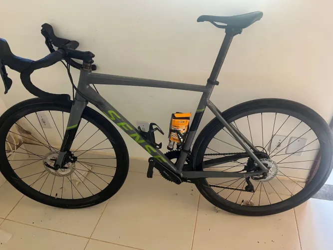 Bicicleta  speed road  shimano 105 hidráulico muito leve  
