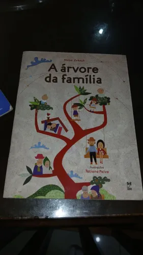 A Árvore da Família - Maisa Zakzuk