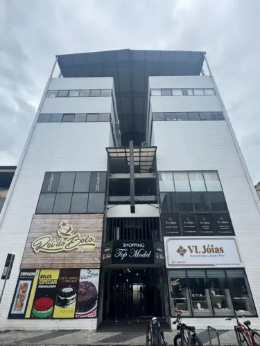 Sala Shopping TOP MODEL GLÓRIA 74m²