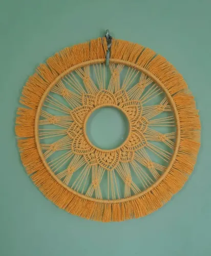 Mandala sol dourado