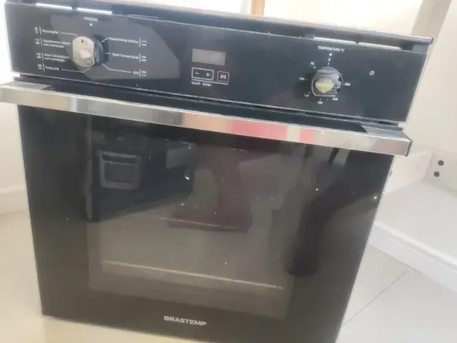Forno elétrico de embutir Brastemp