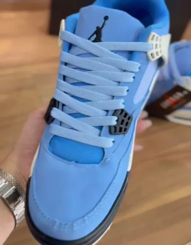 Tenis Nike Jordan 4 Azul - tamanho 40