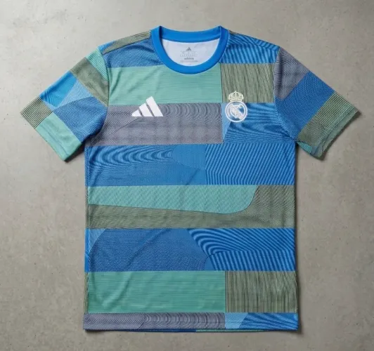 Camisa Real Madrid Training Adidas Patched | Patchwork e Design Geométrico