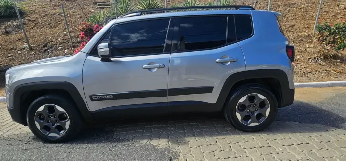 Jeep Renegade 1.8 4X2 Flex 16V Aut. 2020