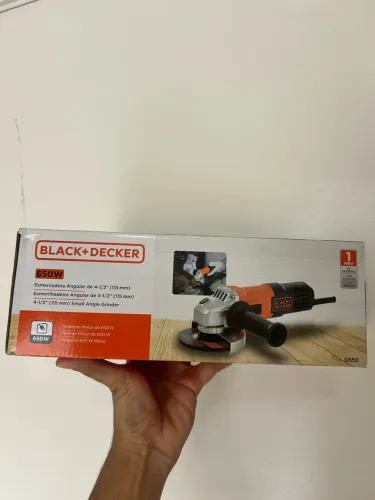 Esmerilhadeira BLACK DECKER 