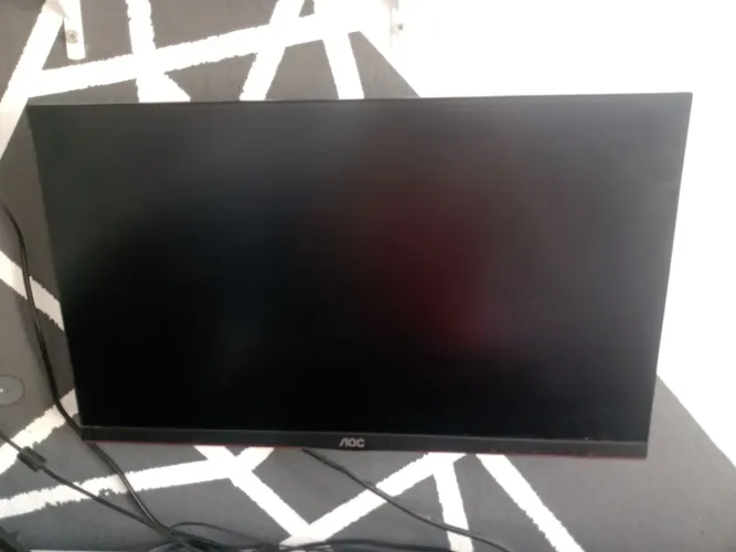 Monitor gamer AOC 24" 144hz IPS
