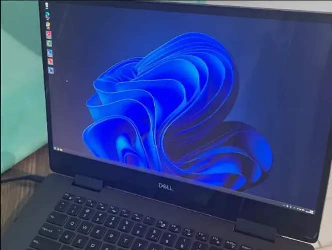 NOTEBOOK DELL 4K, TELA TOUCH, I7, 16 RAM DDR4,SSD M2 500GB E PLACA VIDEO GEFORCE MX150 2GB