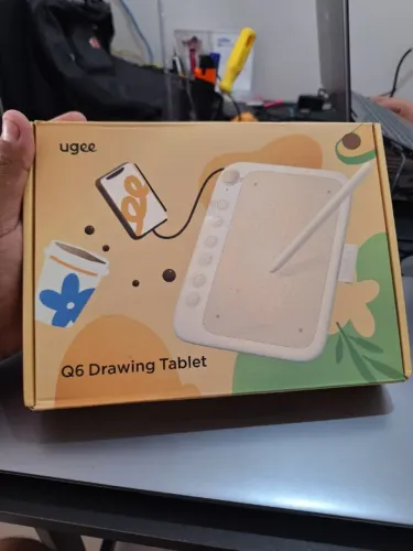 Mesa Digitalizadora UGEE Q6 - Semi Nova