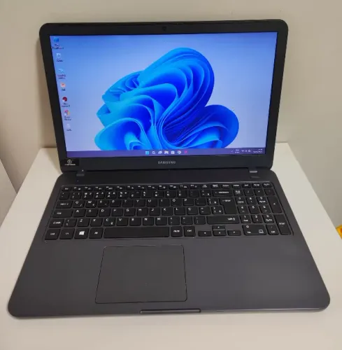 Notebook Samsung Celeron de 8º Geração 4gb DDr4 HD 500gb Bateria 6h