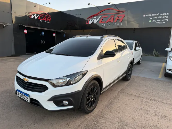 Chevrolet Onix Activ 1.4 8V Flex Mec. 4P 2019