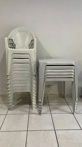 VENDE SE JOGO DE MESA