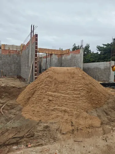 Areia, Brita, barro