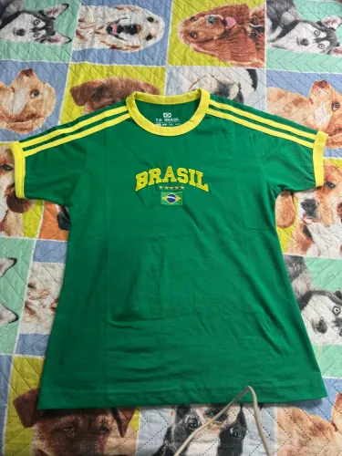 Desapego Feminino | Roupas Novas e Seminovas | Pouquíssimo Usadas | Preço Baixo
