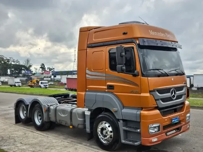 Mb Axor 2536 6x2 Ano 2019 Automático Interna Nova Roda de Alumínio na dianteira - REPASSE