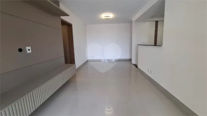 Apartamento com 3 quartos à venda ou para locação em Paulista - SP