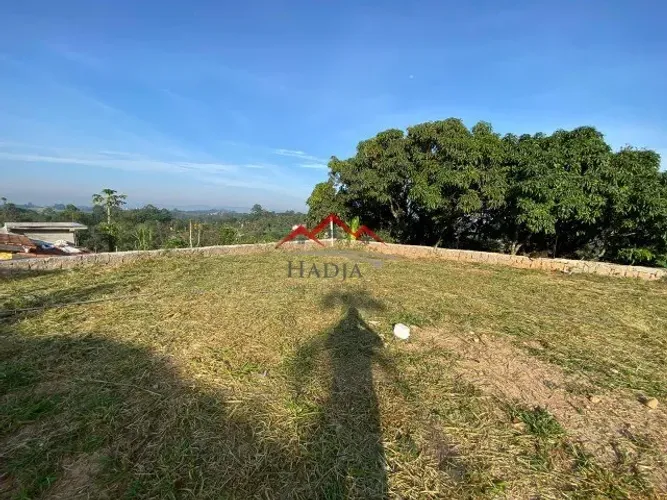 TERRENO PARA VENDA OU LOCAÇÃO NA AVENIDA ALEXANDRE MILANI, JUNDIAÍ - SÃO PAULO