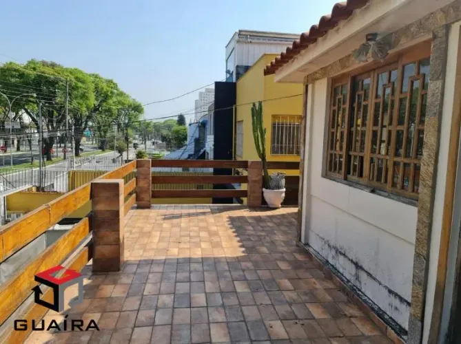 Casa em Vila Monumento com 300m²