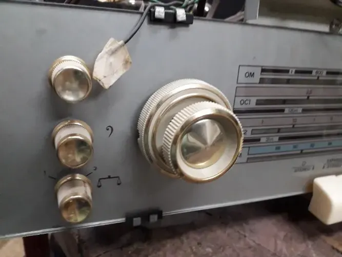 Receiver Telefunken valvulado