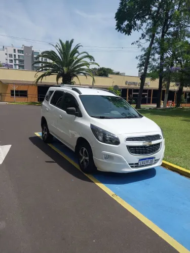 Chevrolet Spin LT 1.8 8V Econo.flex 5P Mec. 2016