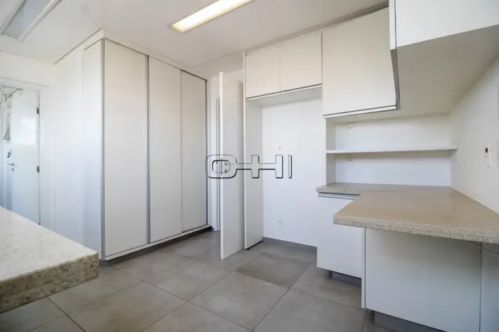 Cond Edif Mansão Mont Clair Venda e Locação · 3 dormitórios