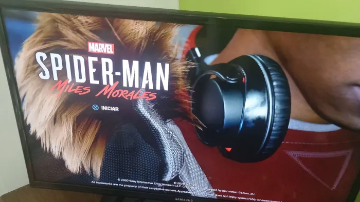 JOGOS PS4 ORIGINAIS CADA UM TEM SEU PREÇO NA ETIQUETA VERMELHA.