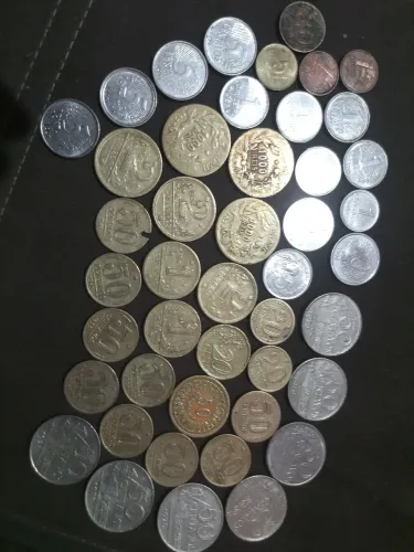 Vendo moedas antigas fora de circulação 