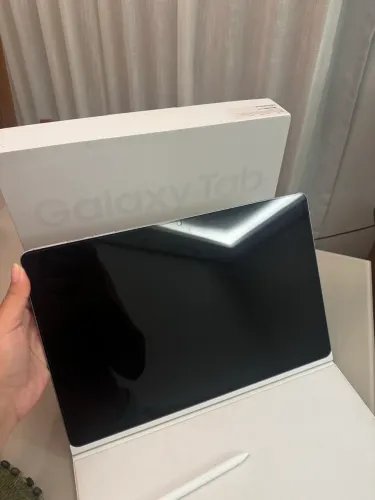TABLETE GALAXY TAB S10 FE+