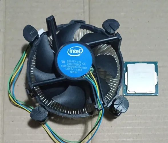 Processador I3 7100 + Cooler Intel