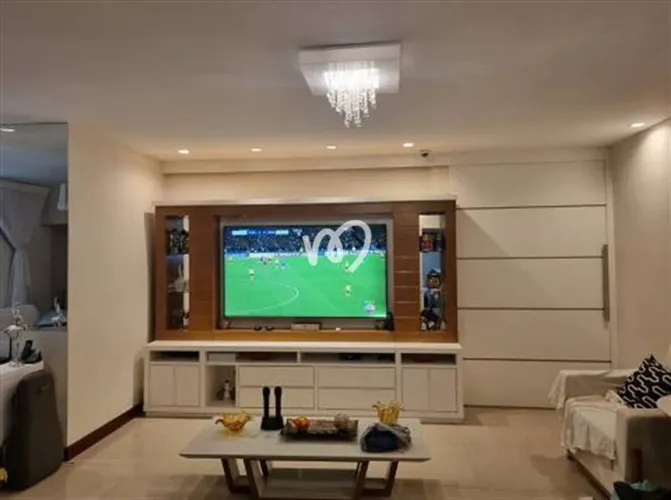0 - Casa 5 quartos, sendo 4 suítes