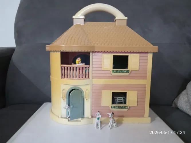 Casinha de boneca